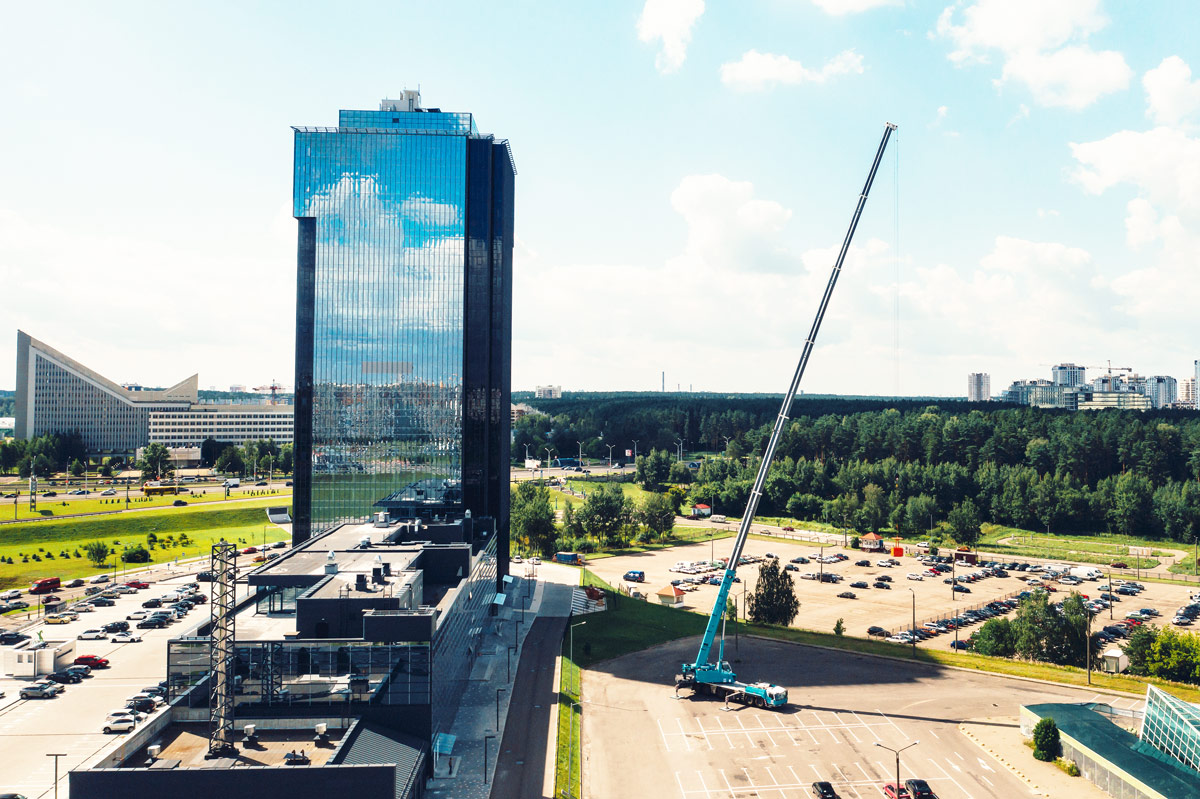 Saskatoon Residential crane